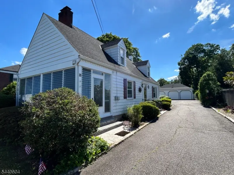 35 Elwood Ave, Flemington, NJ 08822 - #1