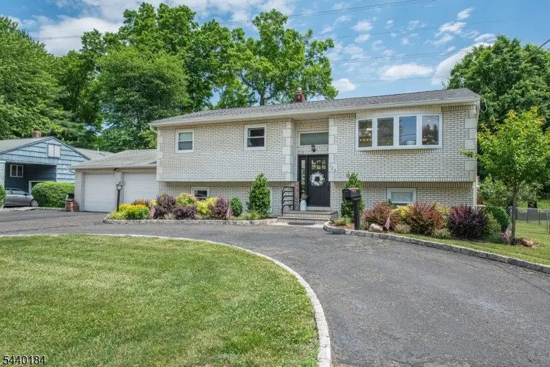 128 Overlook Ave, East Hanover, NJ 07936 - #2
