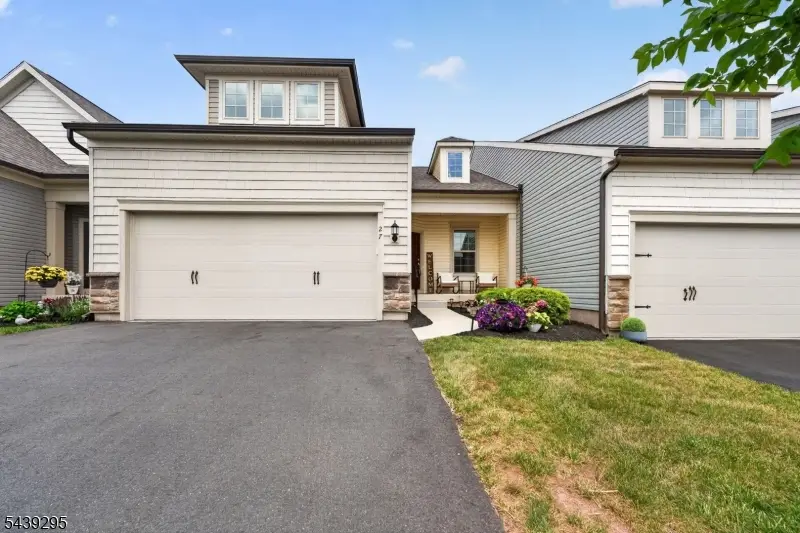 27 Redmon Road, Raritan, NJ 08822 - #2