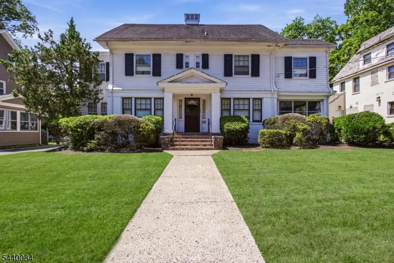 182 Heywood Ave, Orange, NJ 07050 - #1