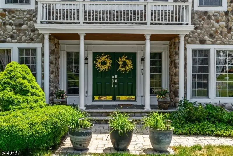2 Coe Farm Rd, Mendham, NJ 07945 - #3