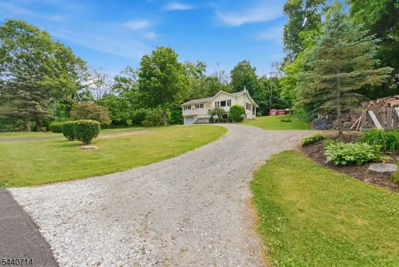 83 Layton Rd, Wantage, NJ 07461 - #3