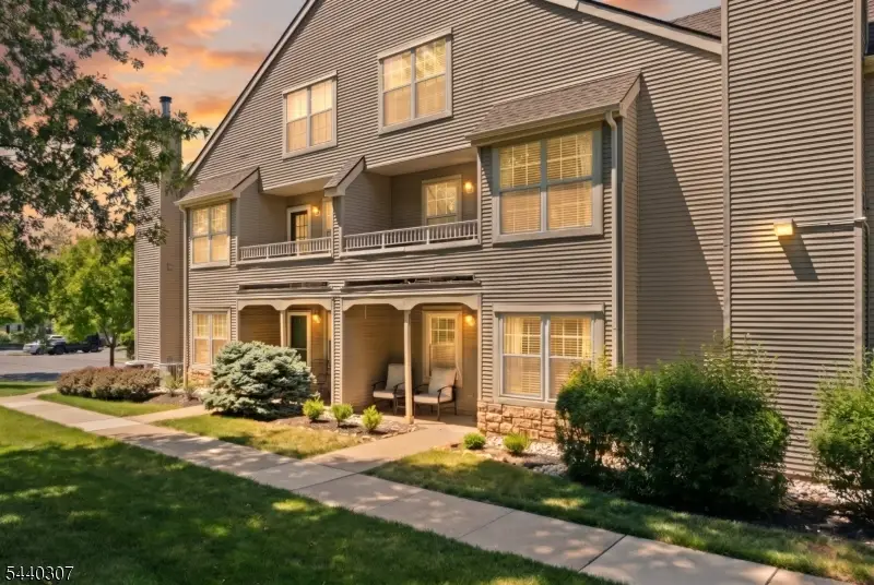 3309 Robinson Ct, Bradley Gardens, NJ 08807 - #1