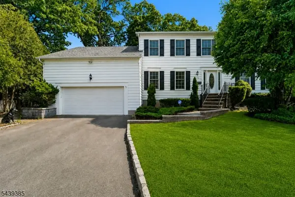 62 Parkway, Rochelle Park Twp., NJ 07662