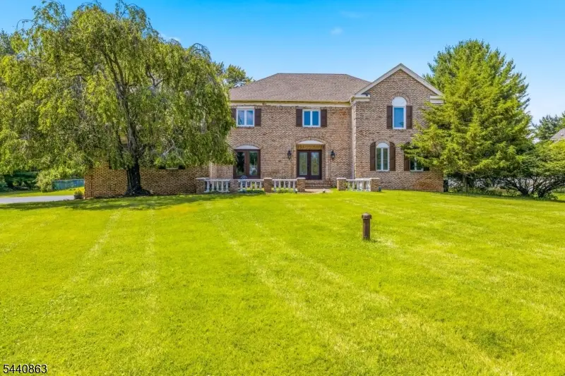 26 Gentry Dr, Washington, NJ 07853 - #2