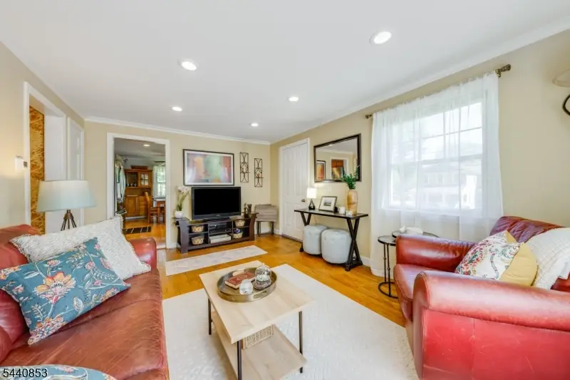 719 Godwin Ave, Midland Park, NJ 07432 - #2