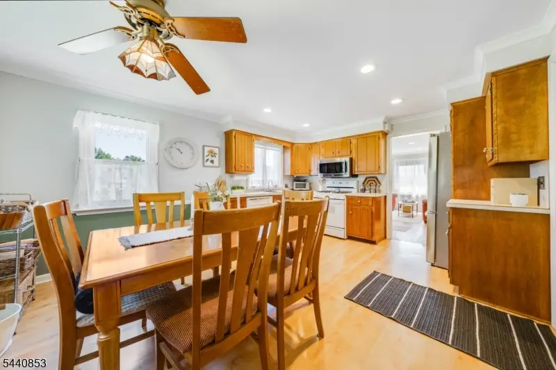 719 Godwin Ave, Midland Park, NJ 07432 - #3