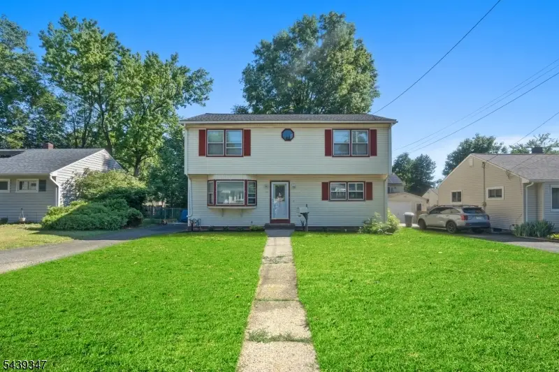 150 Barbara Dr, North Plainfield, NJ 07062 - #3
