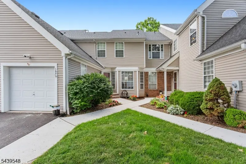 160 Aster Ct, Whitehouse Station, NJ 08889 - #1