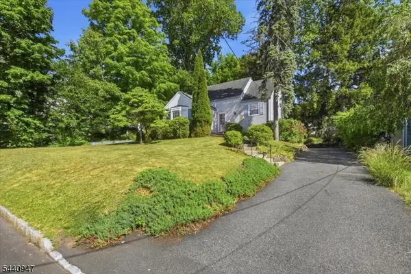 112 Fairview Ave, West Orange Twp., NJ 07052