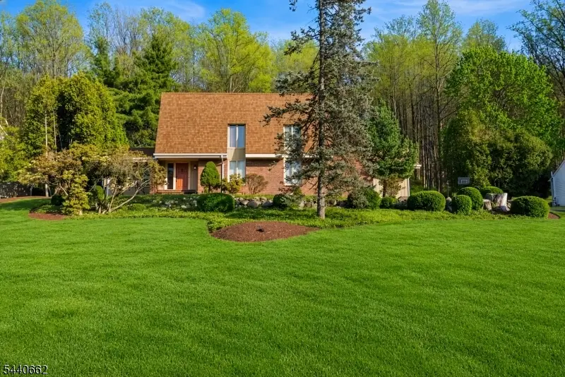 72 Bald Eagle Rd, Allamuchy, NJ 07840 - #2