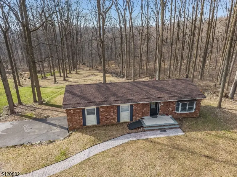 447 Bellwood Ave, Bethlehem, NJ 08802 - #2
