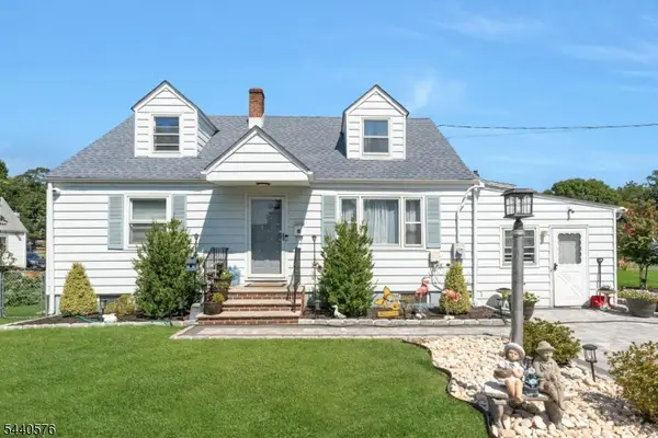 213 Glenside Pl, North Plainfield Boro, NJ 07060