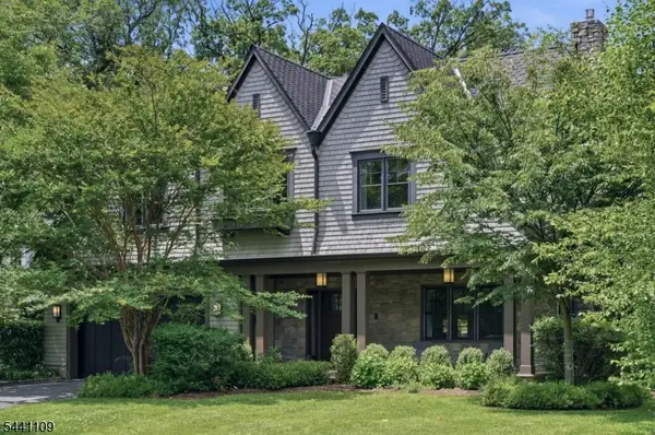 171 Tennyson Dr, Millburn Twp., NJ 07078