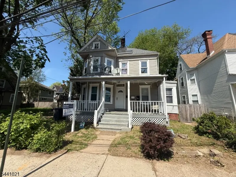 34 Cumberland Ave #2, Trenton, NJ 08618 - #2