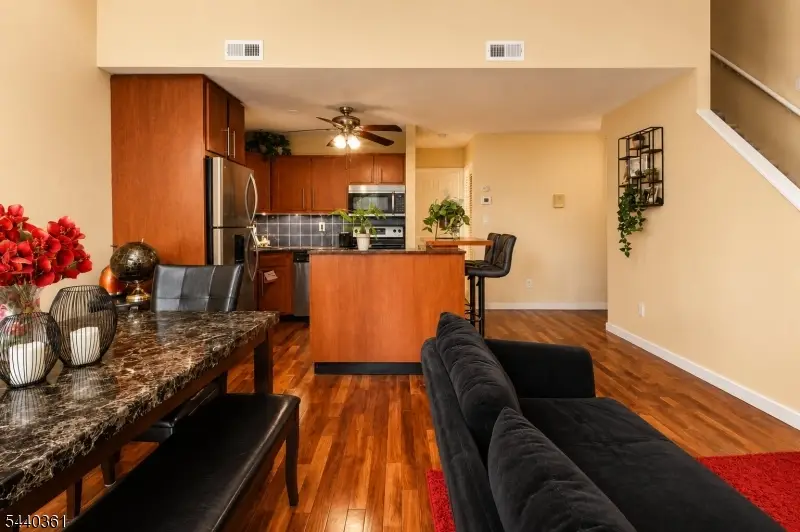 156 Liberty St #8, Little Ferry, NJ 07643 - #3
