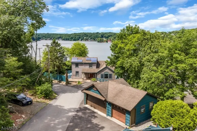 30 Oakdale Ave, Hopatcong, NJ 07843 - #2
