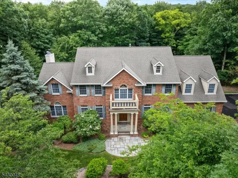 11 King Alex Ct, Sparta, NJ 07871 - #1