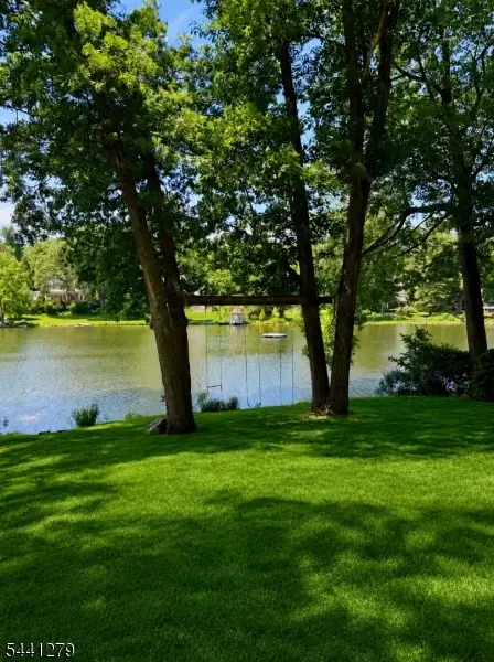 44 Glen Rd, Mountain Lakes, NJ 07046 - #3