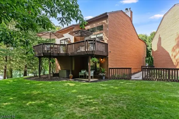 32 Flintlock Ter, Rockaway Twp., NJ 07866