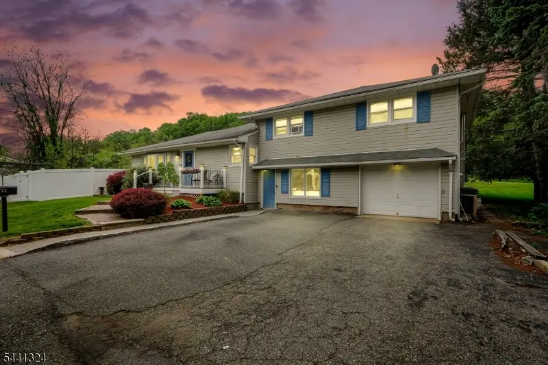 22 Federal Hill Rd, Pompton Lakes, NJ 07442 - #1