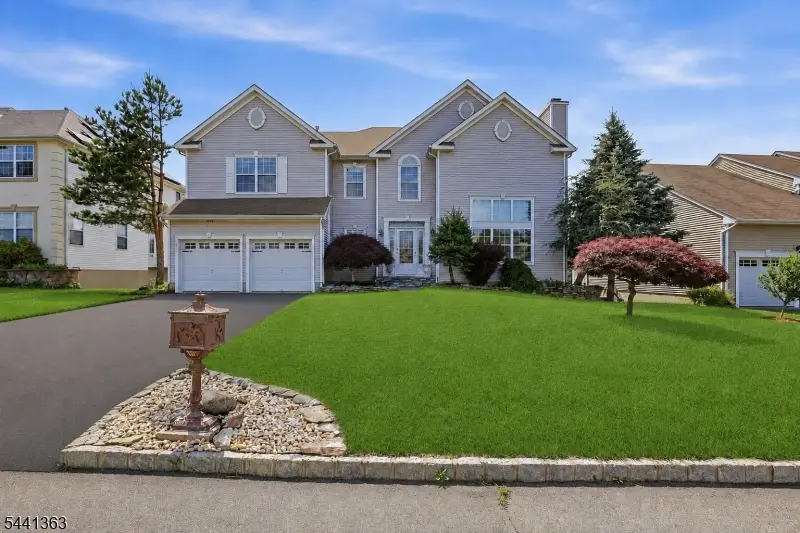 917 Timberline Dr, Lake Hopatcong, NJ 07849 - #1