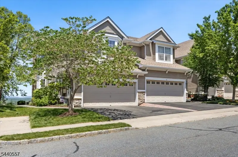 49 Junegrass Way, Allamuchy, NJ 07840 - #2