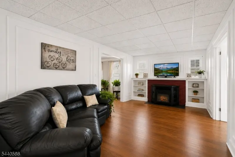 41 Berkeley Pl, Bloomfield, NJ 07003 - #2