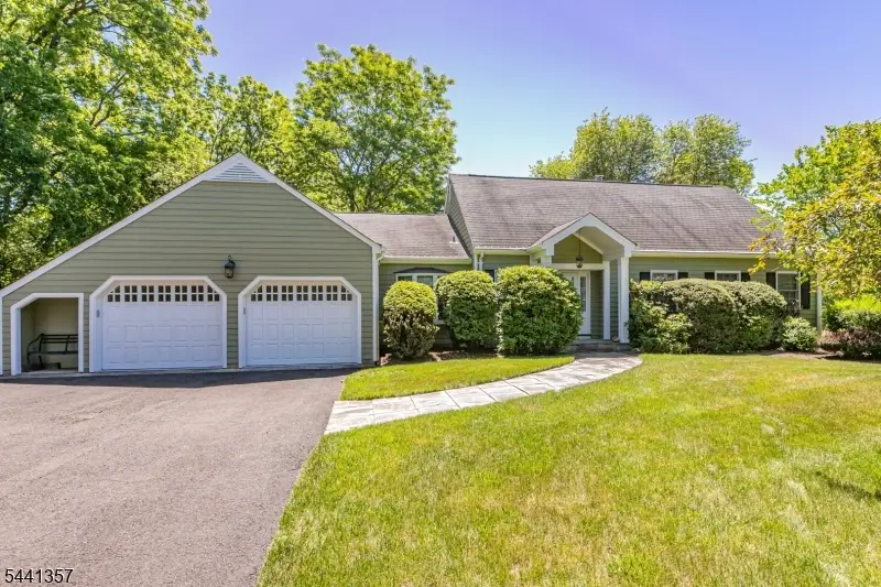 279 Millstone River Rd, Montgomery, NJ 08502 - #1