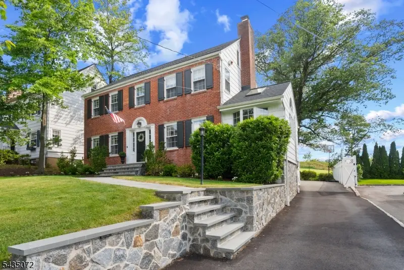 7 Birdseye Gln, Verona, NJ 07044 - #2