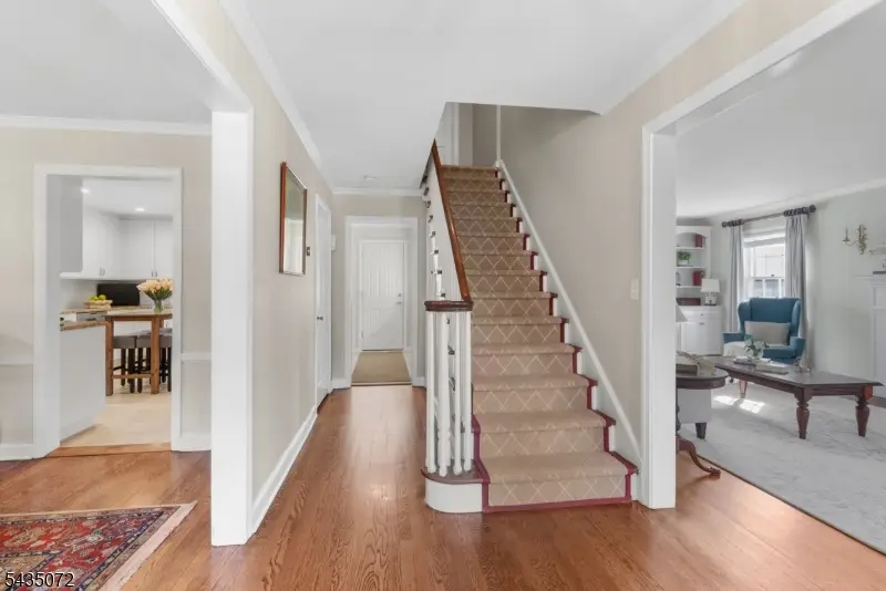 7 Birdseye Gln, Verona, NJ 07044 - #3
