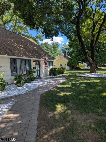 822 Mountain Ave, Martinsville, NJ 08807 - #3