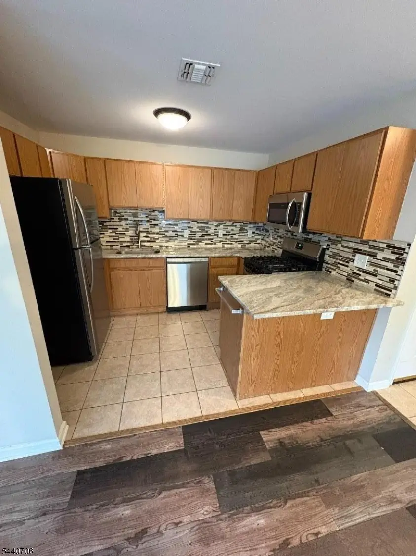 122 Falcon Ridge Way #2, Hamburg, NJ 07419 - #3