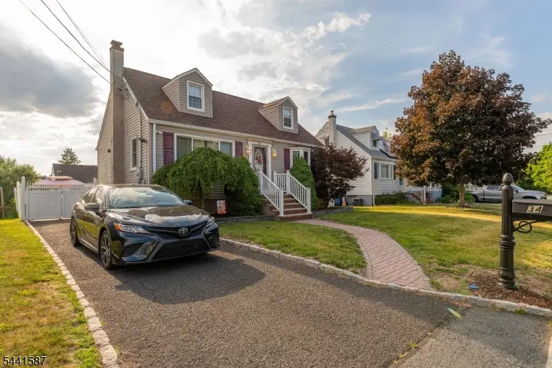 34 Harper St, Piscataway, NJ 08854 - #3