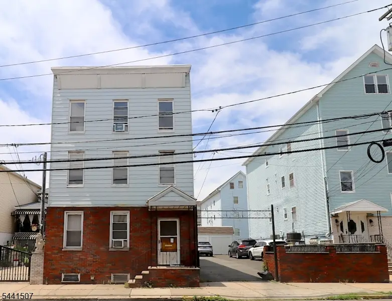 66-68 Chambers St, Newark, NJ 07105 - #1