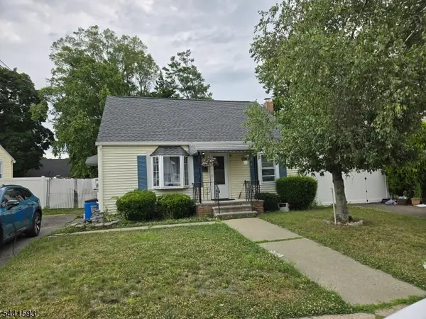 4 Salem Rd, Paterson City, NJ 07502