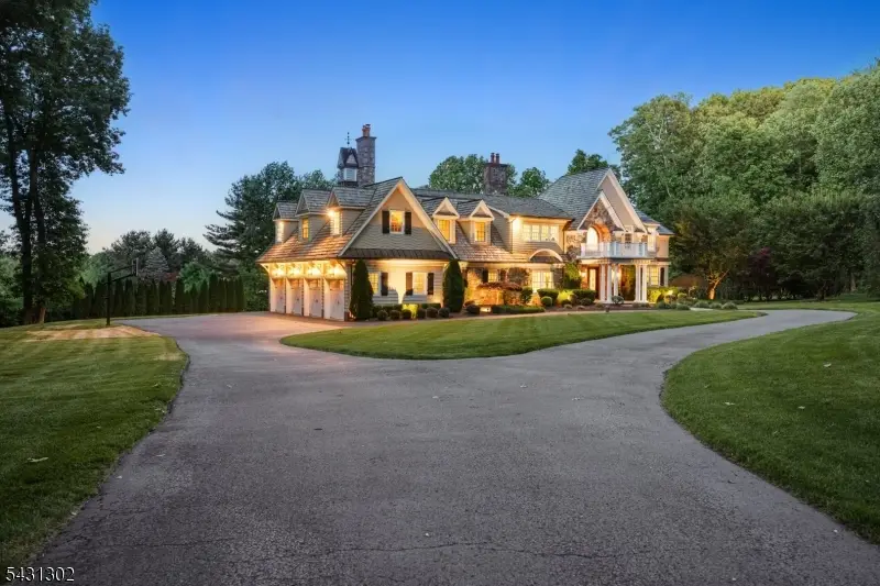 17 Fawn Hill Dr, Harding, NJ 07960 - #2