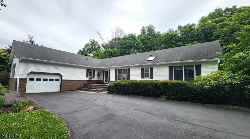 40 Dyer Rd, Wantage, NJ 07461 - #1