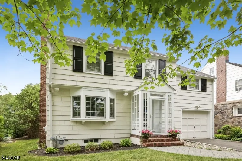 31 Knollwood Ave, Madison, NJ 07940 - #1