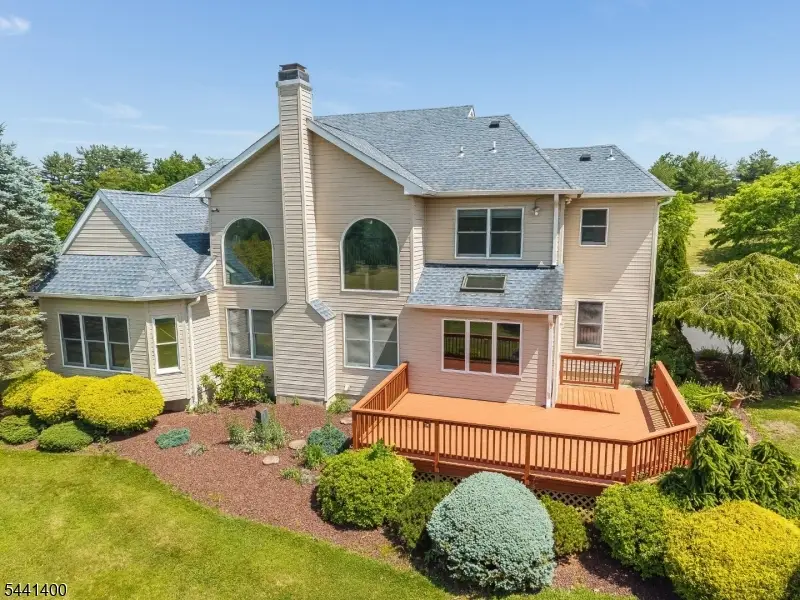 3 Stark Ct, Raritan, NJ 08551 - #2
