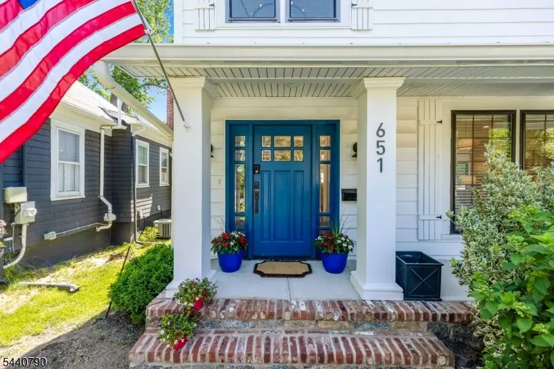 651 Grove St, Upper Montclair, NJ 07043 - #3