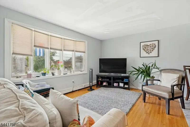 723 2nd Ave, Lyndhurst, NJ 07071 - #2
