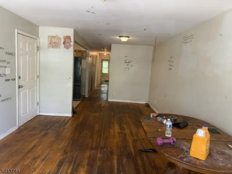 629 S 18th St, Newark, NJ 07103 - #3