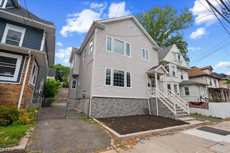 35 W End Ave, Newark, NJ 07106 - #3