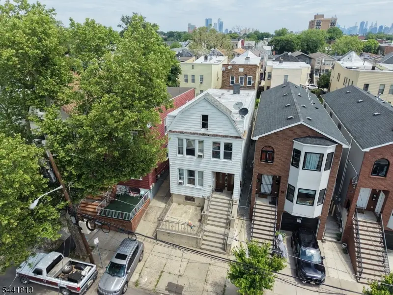 18 Stevens Ave, Jersey City, NJ 07305 - #2