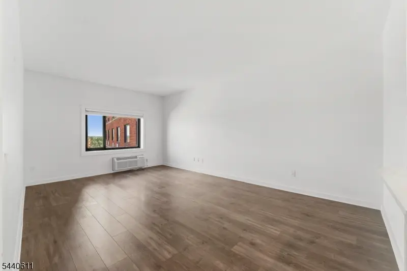 1 Carriage City Plz #807, Rahway, NJ 07065 - #3