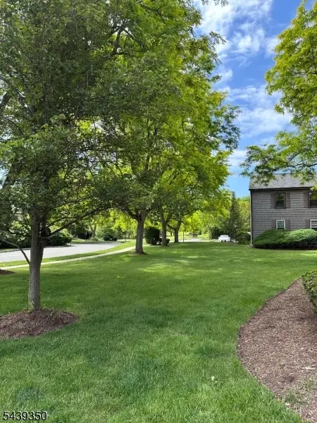 26 Duck Hawk Ct, Allamuchy, NJ 07840 - #3