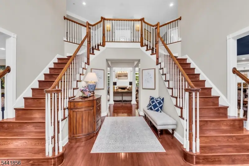 29 Crownview Ct, Sparta, NJ 07871 - #2
