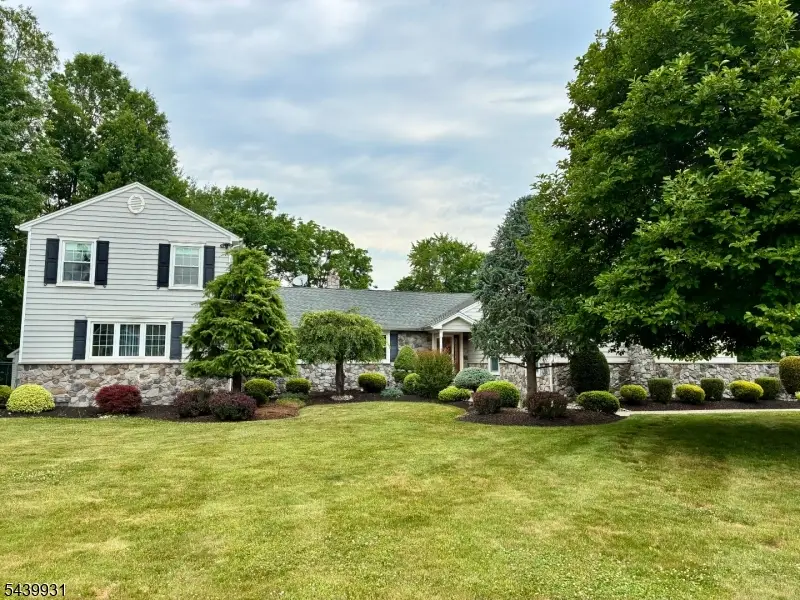 3 Karen Court, Scotch Plains, NJ 07076 - #1