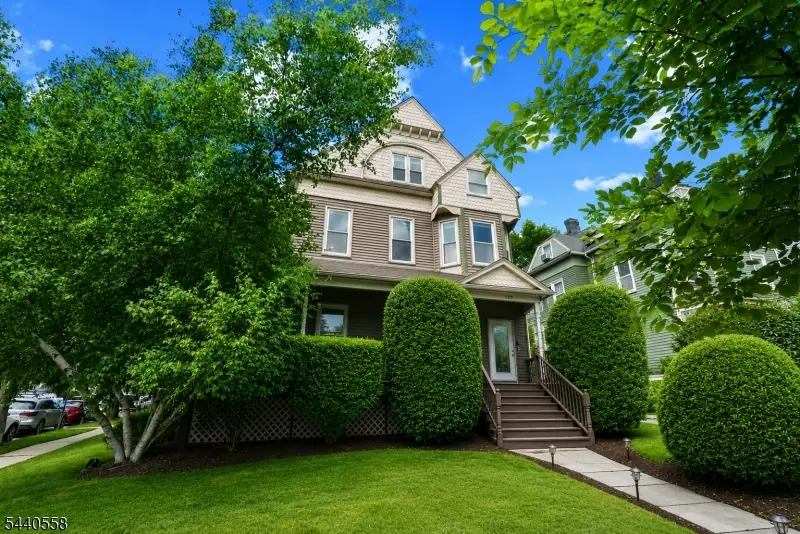 129 Claremont Ave #2, Montclair, NJ 07042 - #2